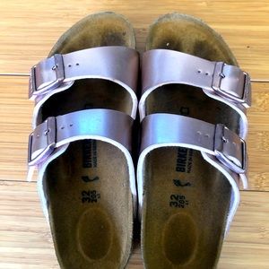 Kid Birkenstock sandals rose gold, gently used sz 32 kid 1